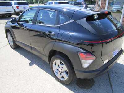 2025 Hyundai Kona, $15999. Photo 7