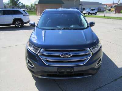 2016 Ford Edge, $10999. Photo 2