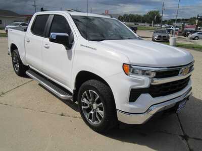 2023 Chevrolet SILVERADO 1500, $28999. Photo 3