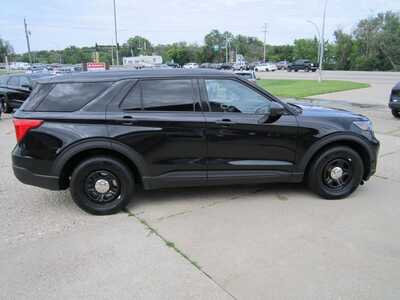 2022 Ford Explorer, $14499. Photo 4