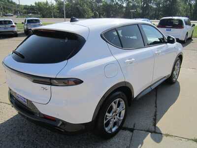 2024 Dodge Hornet, $19999. Photo 5