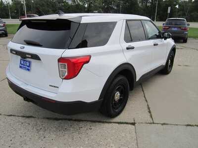 2022 Ford Explorer, $14999. Photo 5