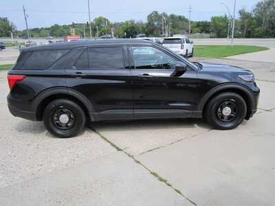2022 Ford Explorer, $14499. Photo 4