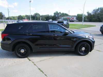 2023 Ford Explorer, $15999. Photo 4