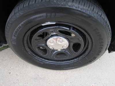 2022 Ford Explorer, $14999. Photo 12