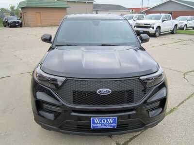 2022 Ford Explorer, $14999. Photo 2