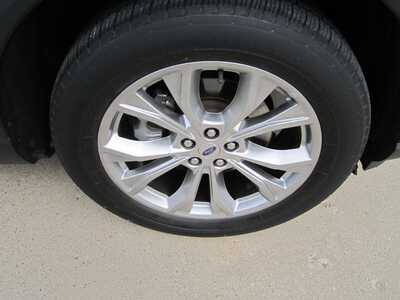 2023 Ford Explorer, $21499. Photo 12