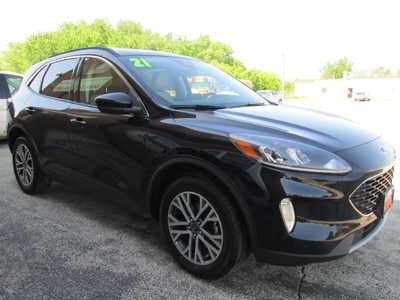 2021 Ford Escape, $21900. Photo 3