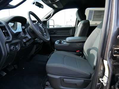 2024 RAM 3500 Crew Cab, $56158. Photo 4