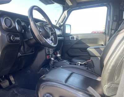 2021 Jeep Wrangler Unlimited, $60000. Photo 2