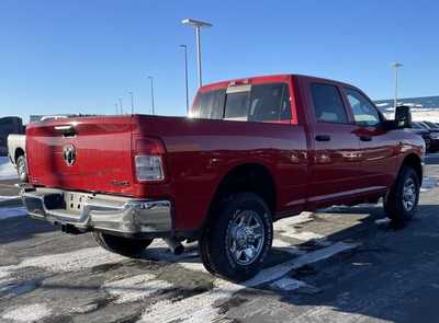 2024 RAM 3500 Crew Cab, $59592. Photo 8