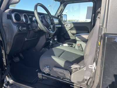 2020 Jeep Wrangler, $29000. Photo 2