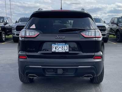 2021 Jeep Cherokee, $23500. Photo 10