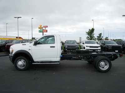 2024 RAM 5500 Reg Cab, $65437. Photo 3