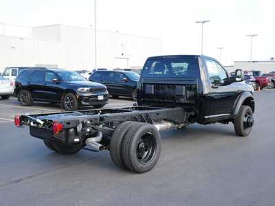 2024 RAM 5500 Reg Cab, $81182. Photo 2