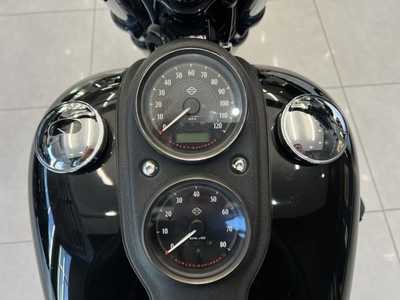2016 Hd RS, $11500. Photo 11