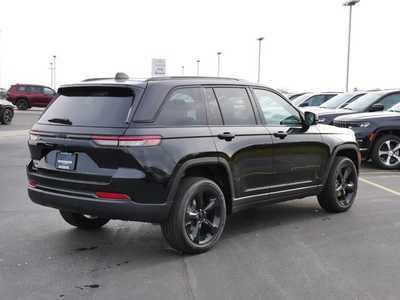 2025 Jeep Grand Cherokee, $43920. Photo 2