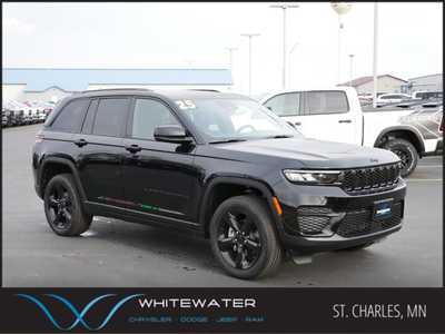 2025 Jeep Grand Cherokee, $43920. Photo 1
