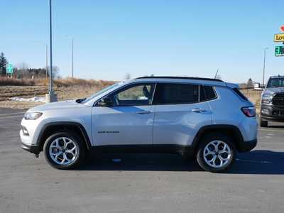 2025 Jeep Compass, $26899. Photo 3