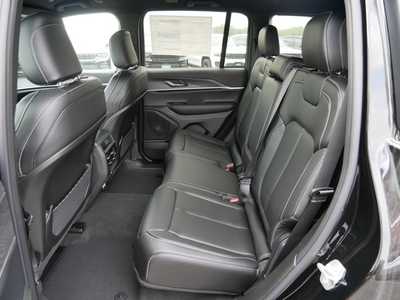 2025 Jeep Grand Cherokee, $43766. Photo 8