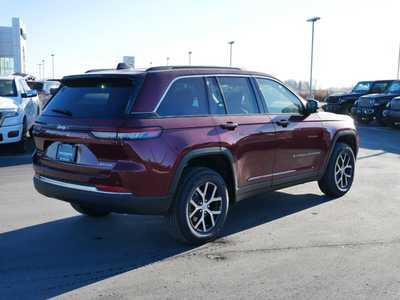 2025 Jeep Grand Cherokee, $43189. Photo 2