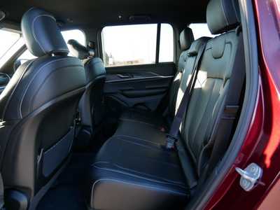 2025 Jeep Grand Cherokee, $43189. Photo 5