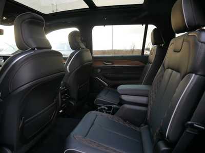 2025 Jeep Grand Cherokee L, $66282. Photo 5