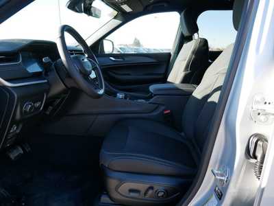 2025 Jeep Grand Cherokee L, $40116. Photo 4