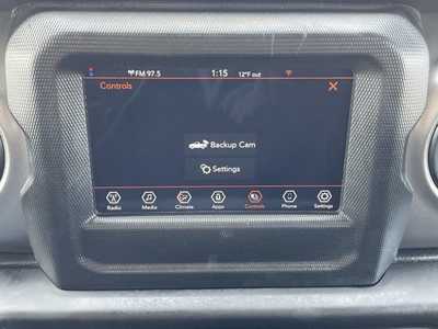 2023 Jeep Gladiator, $27000. Photo 6