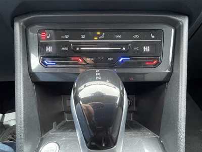 2023 Volkswagen Tiguan, $22400. Photo 7