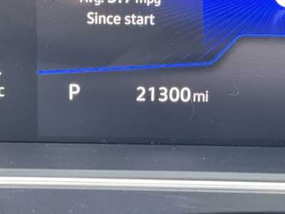 2023 Volkswagen Tiguan, $22400. Photo 9