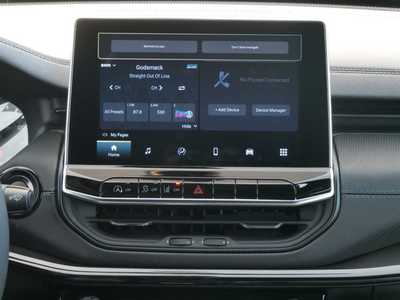 2025 Jeep Compass, $28736. Photo 7