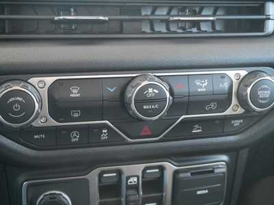 2025 Jeep Gladiator, $40283. Photo 8