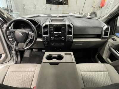 2016 Ford F150 Crew Cab, $14500. Photo 4