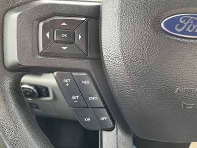 2016 Ford F150 Crew Cab, $14500. Photo 9