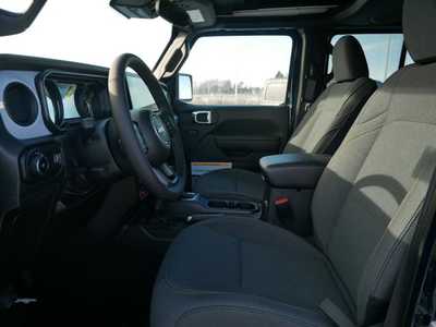2025 Jeep Wrangler, $52840. Photo 4