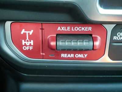 2025 Jeep Wrangler, $43208. Photo 9