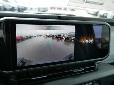 2025 Jeep Gladiator, $40333. Photo 8