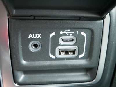 2025 Jeep Gladiator, $40333. Photo 9