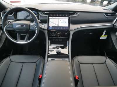 2025 Jeep Grand Cherokee L, $52587. Photo 7