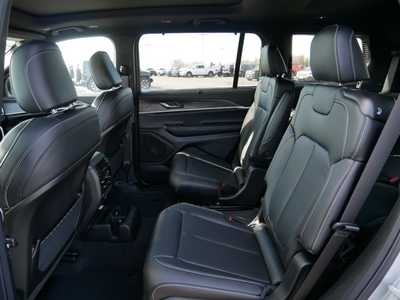 2025 Jeep Grand Cherokee L, $52587. Photo 5