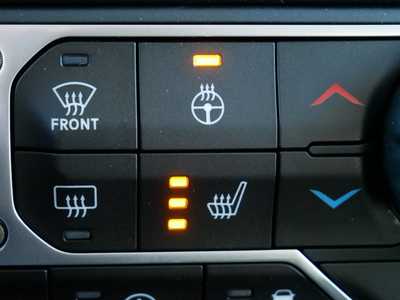 2025 Jeep Wrangler, $43208. Photo 9