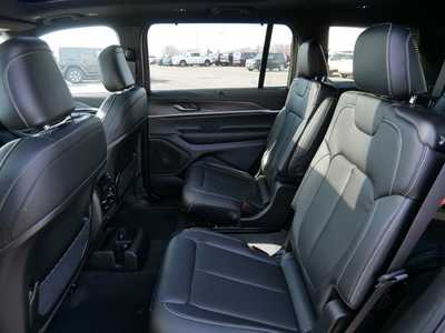2025 Jeep Grand Cherokee L, $52587. Photo 5