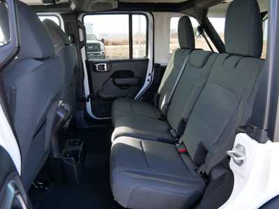 2025 Jeep Wrangler, $48888. Photo 5