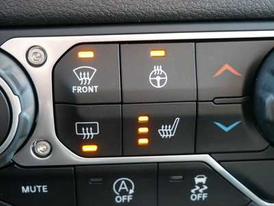2025 Jeep Wrangler, $48888. Photo 8