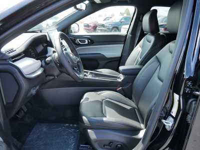 2025 Jeep Compass, $30861. Photo 5