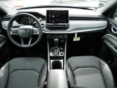 2025 Jeep Compass, $30861. Photo 8