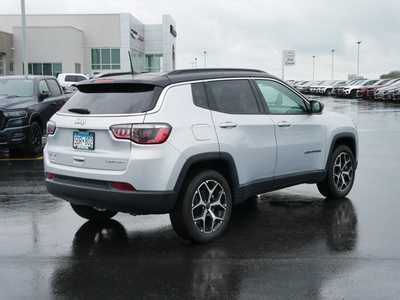 2025 Jeep Compass, $30311. Photo 2