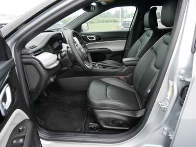 2025 Jeep Compass, $30311. Photo 6