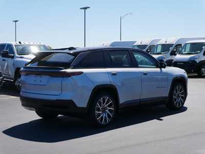 2025 Jeep Wagoneer, $56155. Photo 2